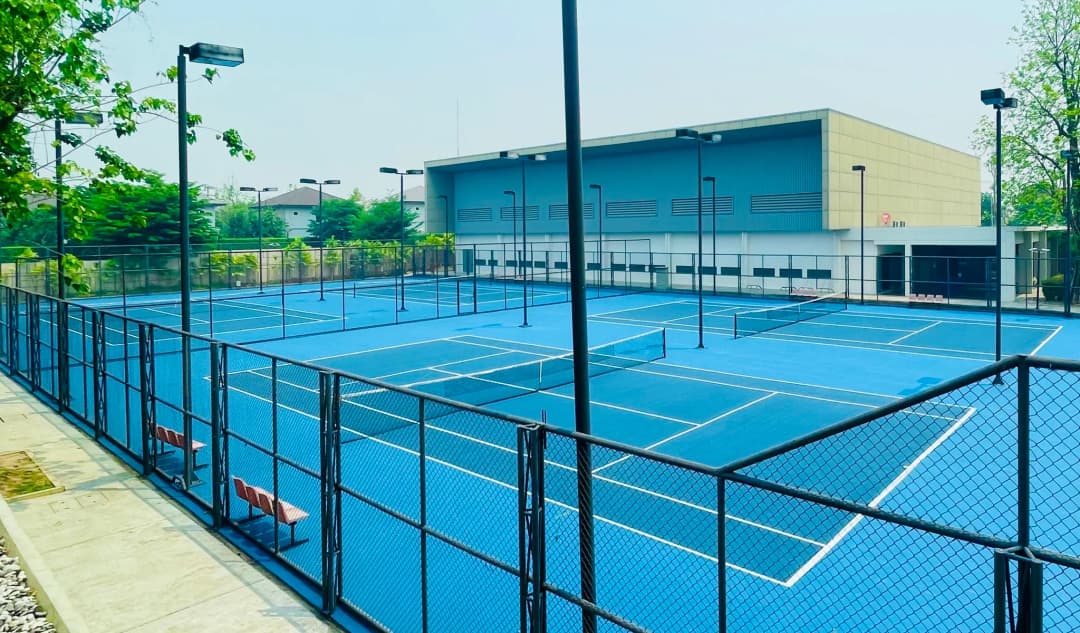 North Arena Sports Club tennis court in Chiang Mai