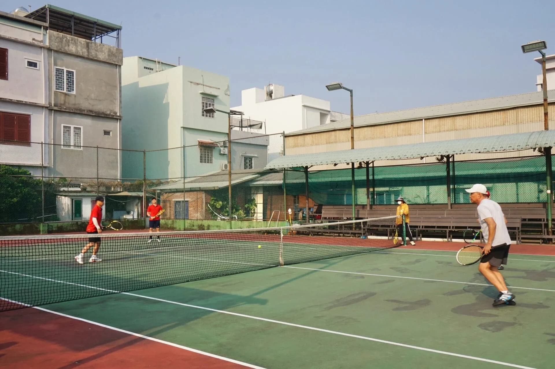 San Cau Long Tennis tennis court in Da Nang